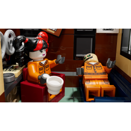 Arkham Asylum™ - Lego Batman 76300