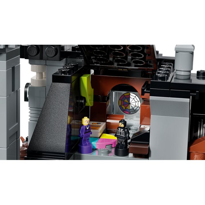Nevermore Academy - Lego Wednesday 76788