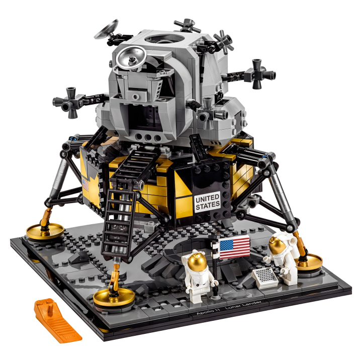 NASA Apollo 11 Lunar Lander - Lego Creator Expert 10266